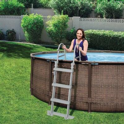 4-Step Pool Safety Ladder 'Flowclear' 122cm - Little and Giant Explorers Bestway