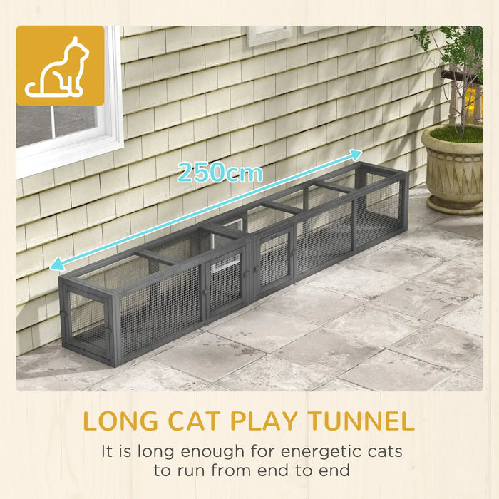 250cm long outdoor metal mesh cat play tunnel for energetic cats on patio