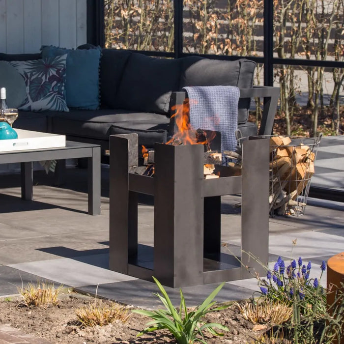 Fire Pit 'Hollola' in Grey - Little and Giant Explorers RedFire