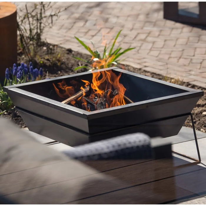 Fire Pit 'Reso' in Grey - Little and Giant Explorers RedFire