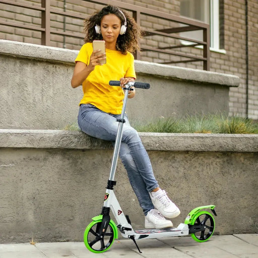 Foldable Kick Scooter – Green | Aluminium Frame - Adjustable Handlebar and Rear Brake HOMCOM - Little and Giant Explorers HOMCOM