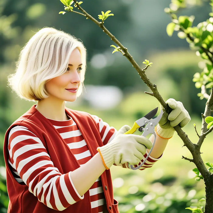 Garden Pruners | SK5 Steel Blade with Non-Stick Coating and Aluminium Handles - Little and Giant Explorers Outsunny