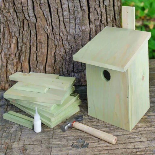 DIY Nesting Box in Green - Little and Giant Explorers Esschert Design