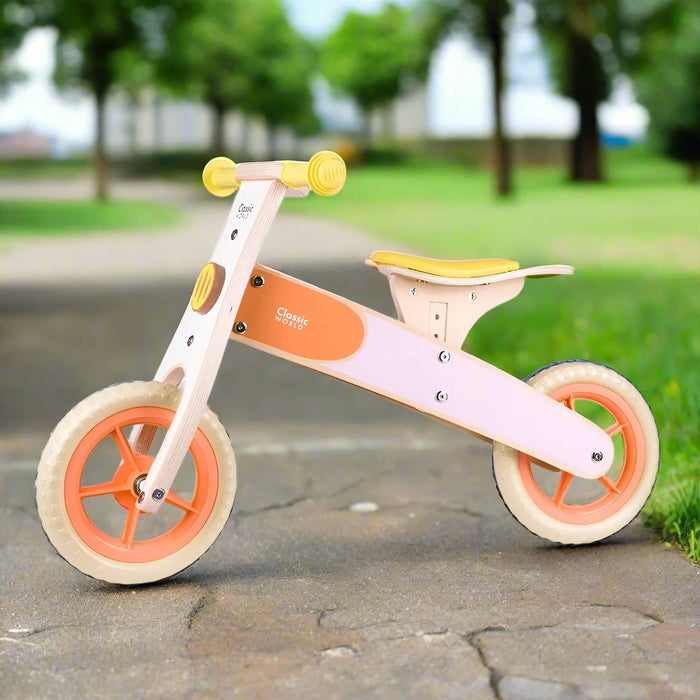 Balance Bike - Little and Giant Explorers Classic World