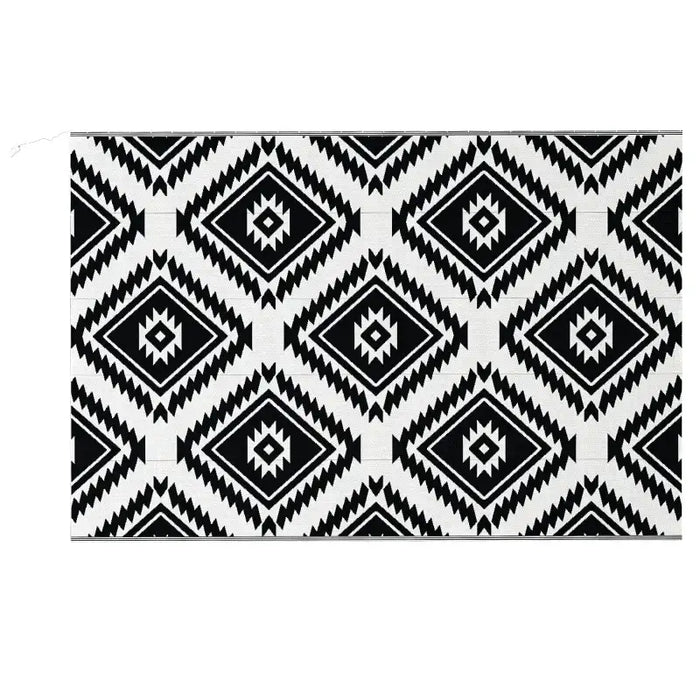 Outdoor Rug with LED String Lights – Black and White Geometric | 182 × 274cm OUTSUNNY - Little and Giant Explorers Outsunny