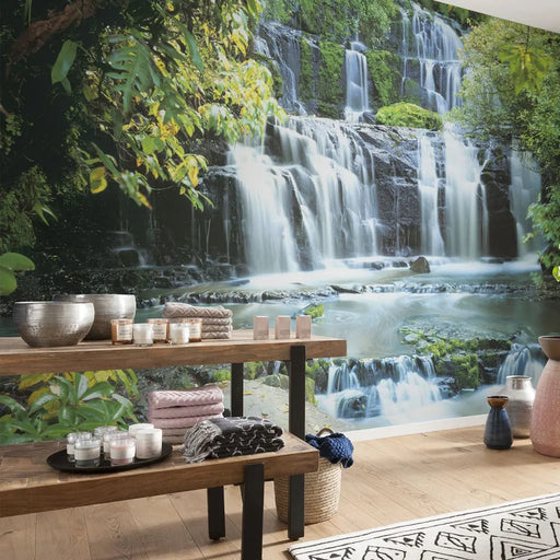 Photo Mural 'Pura Kaunui Falls' (368 x 254cm) - Little and Giant Explorers Komar