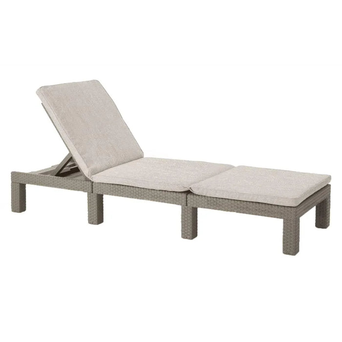 Sunlounger with Cushion 'Daytona' in Cappuccino - Little and Giant Explorers Keter