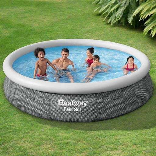 Swimming Pool Set Round (366 x 76cm) - Little and Giant Explorers Bestway