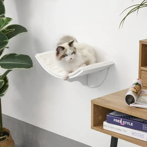 Wall-Mounted Cat Shelf – White | Curved Cat Bed with Berber Fleece Top PAWHUT - Little and Giant Explorers PawHut