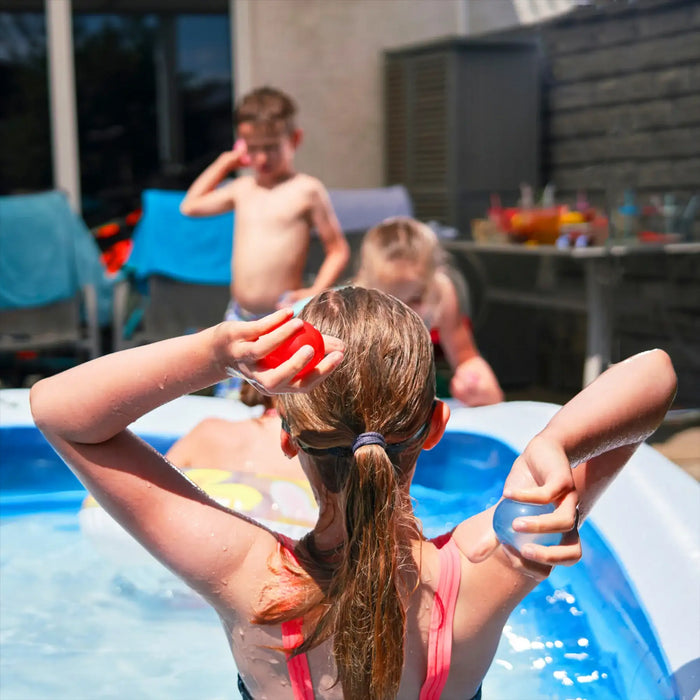 Water Bombs 200pcs with Nozzle | Easy Fill Balloons for Outdoor Summer Fun SOKA® - Little and Giant Explorers SOKA Play Imagine Learn