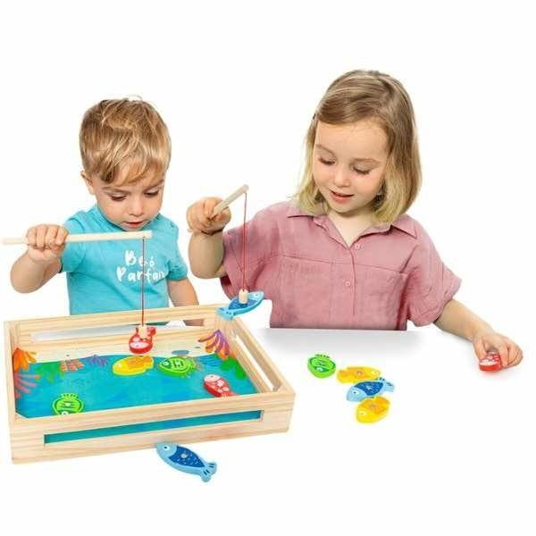 Wooden Fishing Game - Little and Giant Explorers Moltó